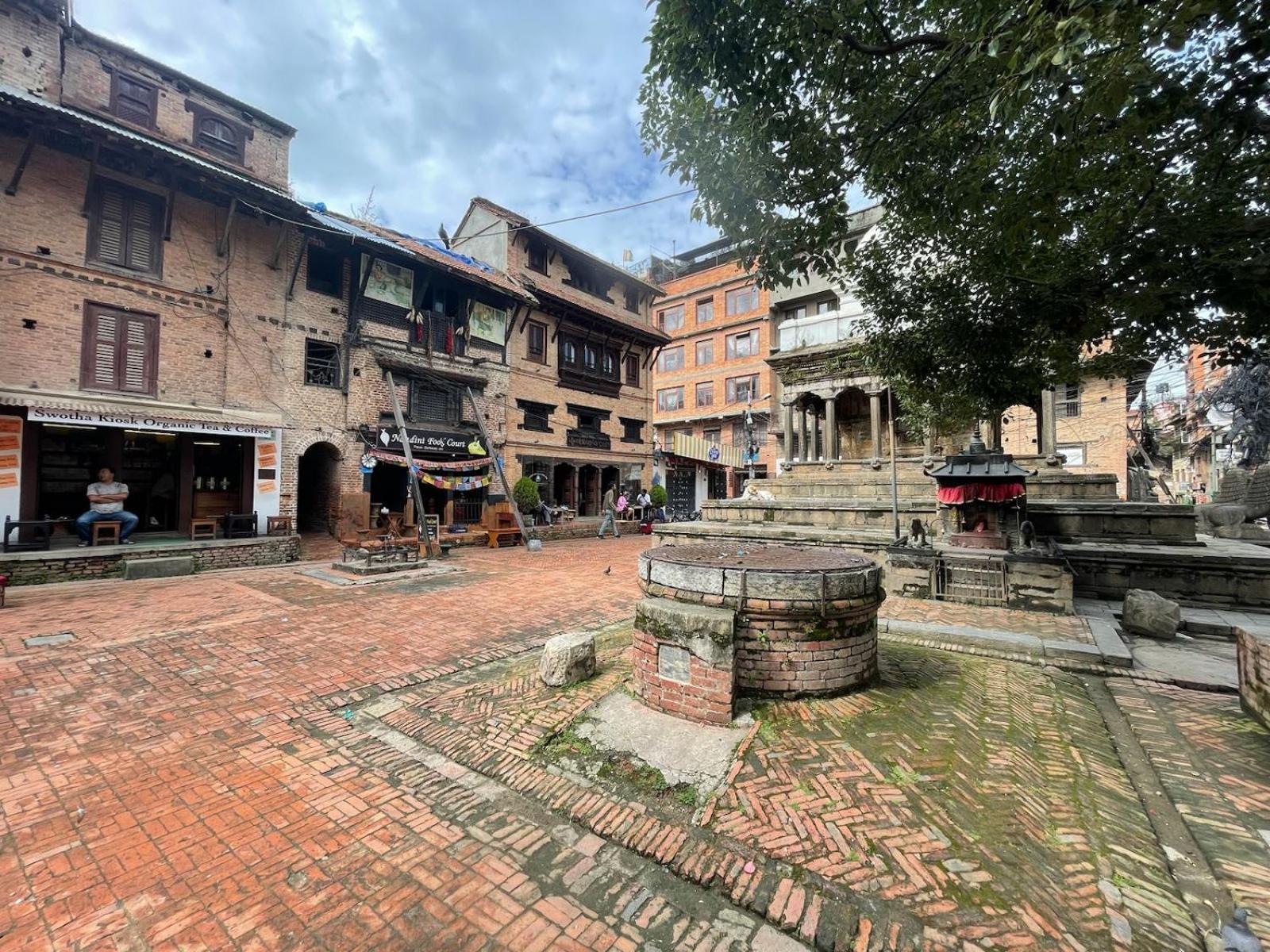 Hotel Patan Square - 2 Km From Patan Durbar Square Esterno foto